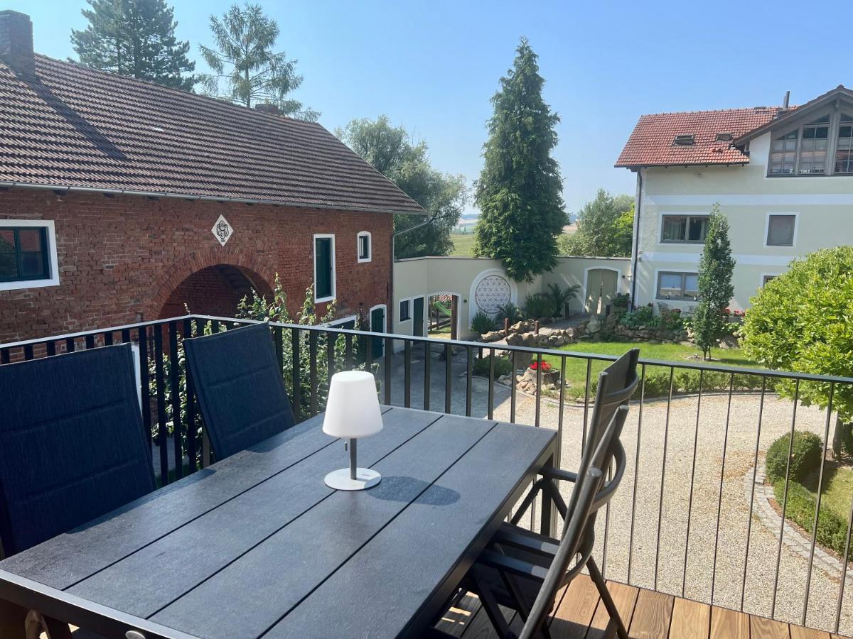 Gut Schwarz-N Hof Ferienwohnungen Bad Griesbach  Exterior photo